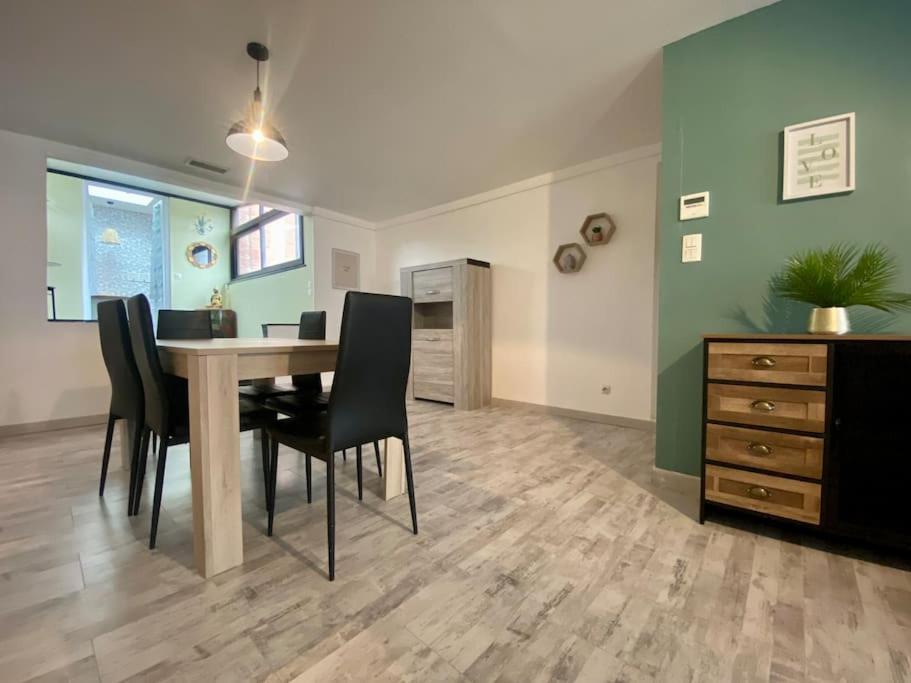 L'Appartement Jebari - Esprit Loft Carcassonne Ngoại thất bức ảnh